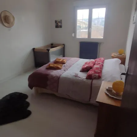 Maison De Montagne Avec Vue Panoramique * ビュッサン